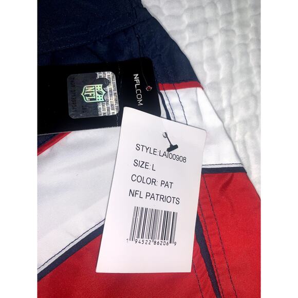 NFL Men's New England Patriots Swim‎ Trunks Size L - Picture 6 of 10